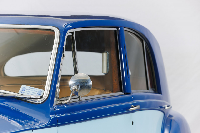 1952 Rolls-Royce Silver Wraith berline avec separation par Freestone & Webb  No reserve