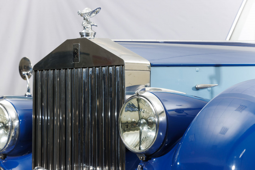 1952 Rolls-Royce Silver Wraith berline avec separation par Freestone & Webb  No reserve