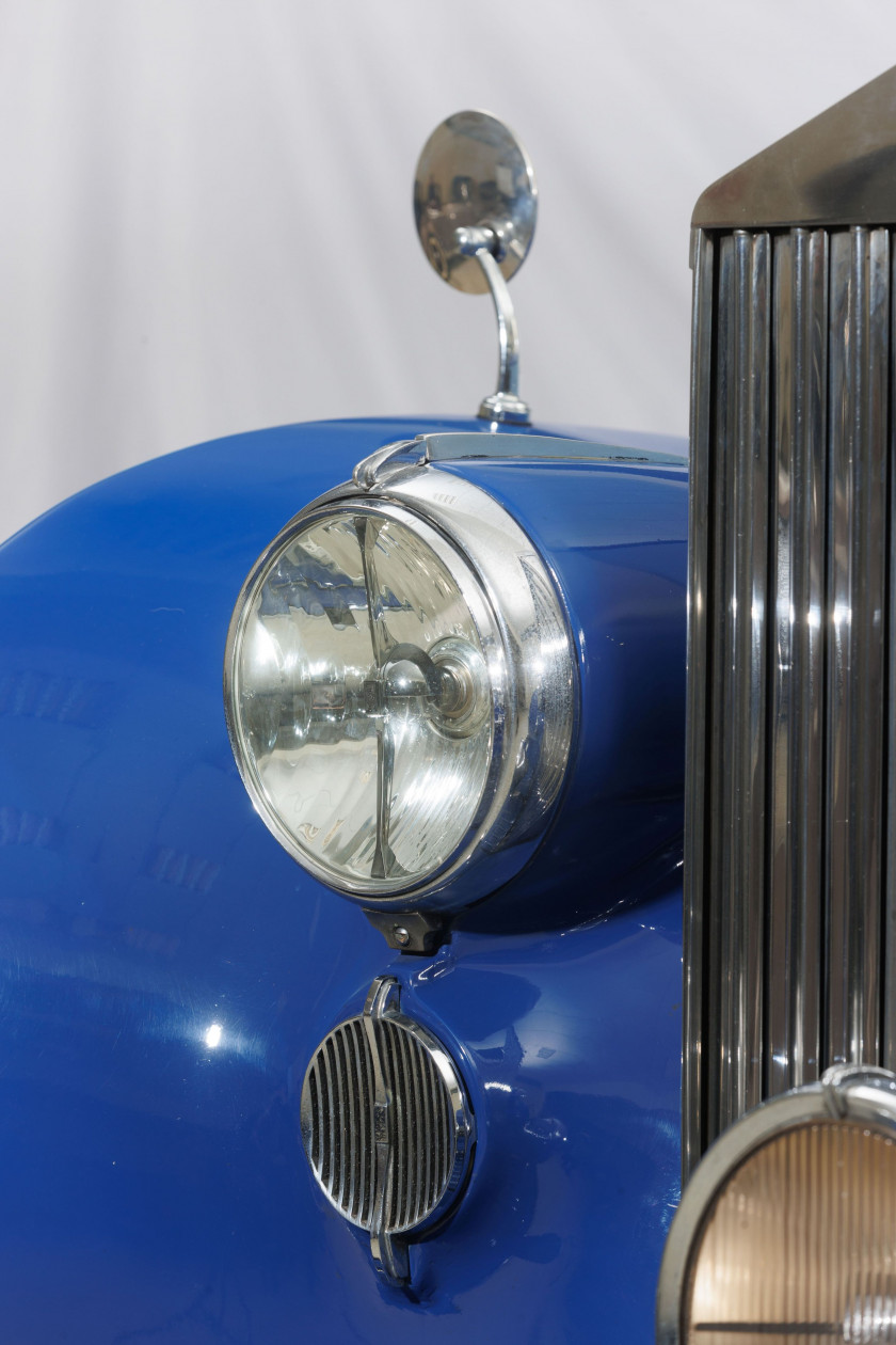 1952 Rolls-Royce Silver Wraith berline avec separation par Freestone & Webb  No reserve