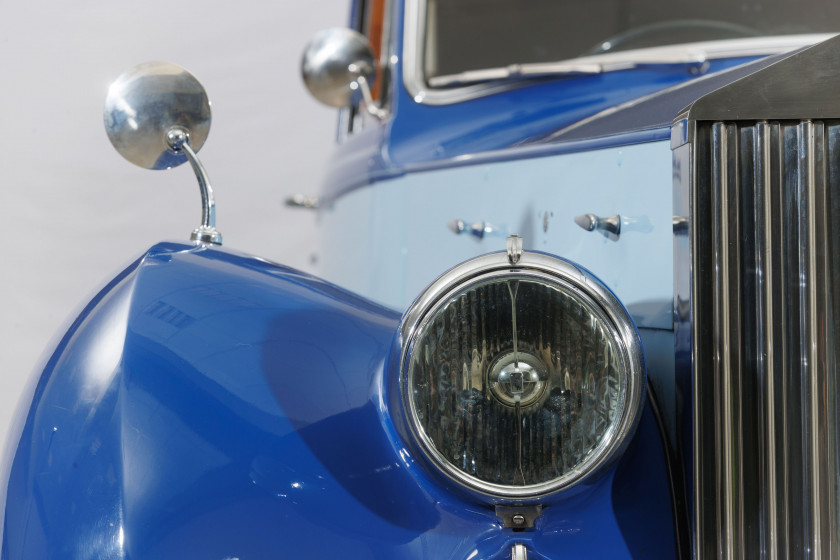 1952 Rolls-Royce Silver Wraith berline avec separation par Freestone & Webb  No reserve