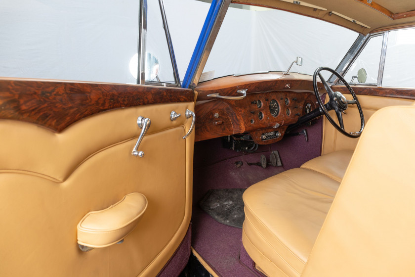 1952 Rolls-Royce Silver Wraith berline avec separation par Freestone & Webb  No reserve