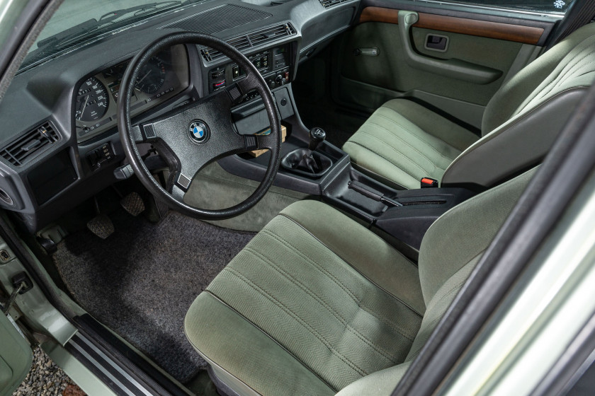 1983 BMW 728i berline  No reserve