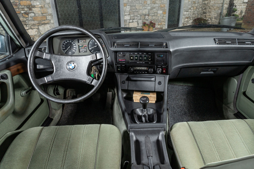 1983 BMW 728i berline  No reserve