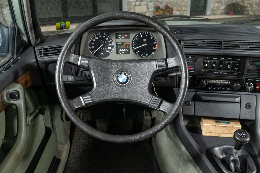 1983 BMW 728i berline  No reserve