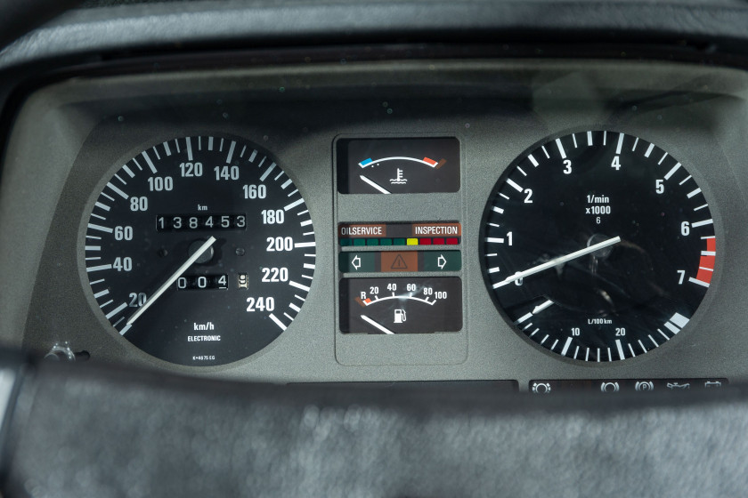 1983 BMW 728i berline  No reserve