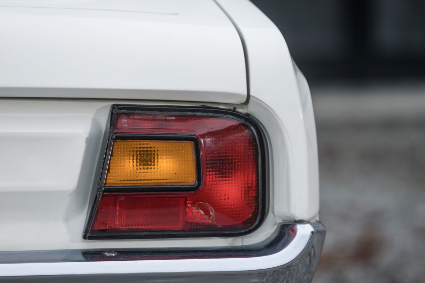 c.1975 Mazda 1000 berline  No reserve