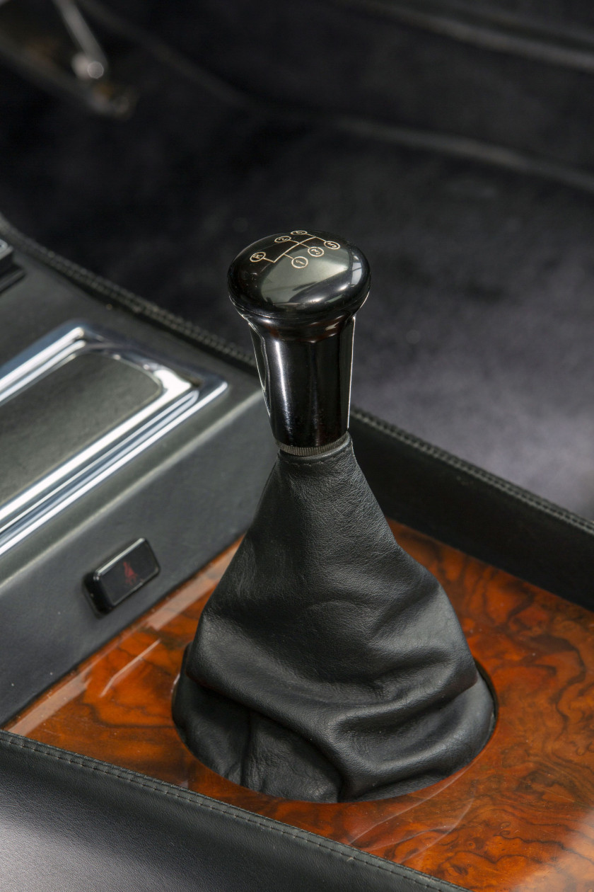 1988 Aston Martin V8 EFI