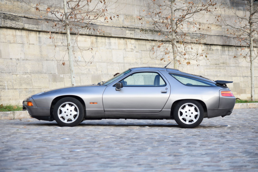 1989 Porsche 928 GT  No reserve