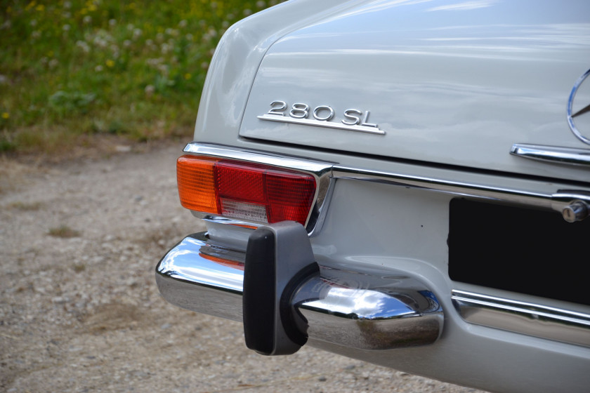 1968 Mercedes-Benz 280 SL avec Hard-top