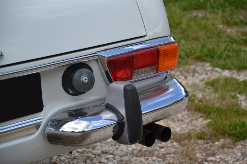 1968 Mercedes-Benz 280 SL avec Hard-top