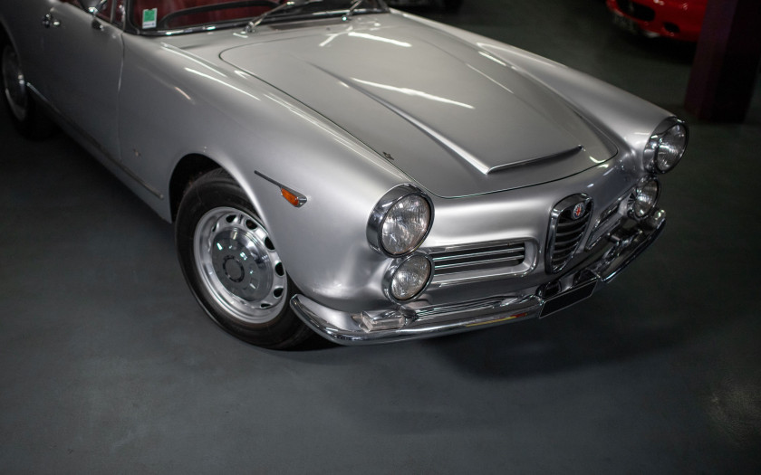1963 Alfa Romeo 2600 Spider Touring