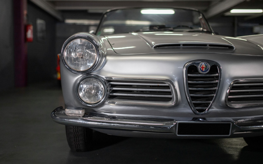 1963 Alfa Romeo 2600 Spider Touring