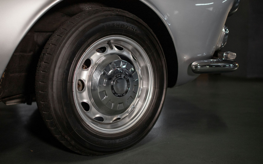 1963 Alfa Romeo 2600 Spider Touring