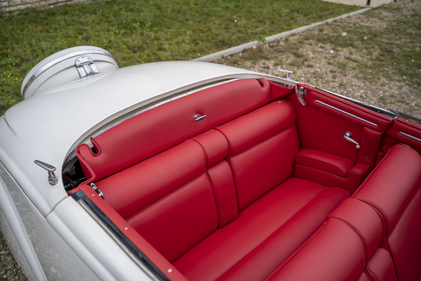 1938 Peugeot 402 Éclipse "coupé-cabriolet transformable"