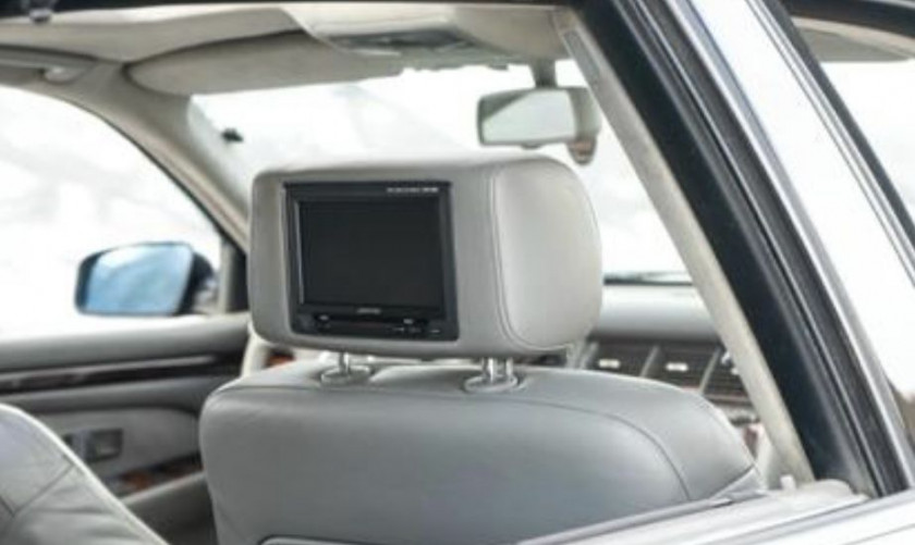 2001 Audi A8 W12 6.0L de Johnny Hallyday  Sans réserve