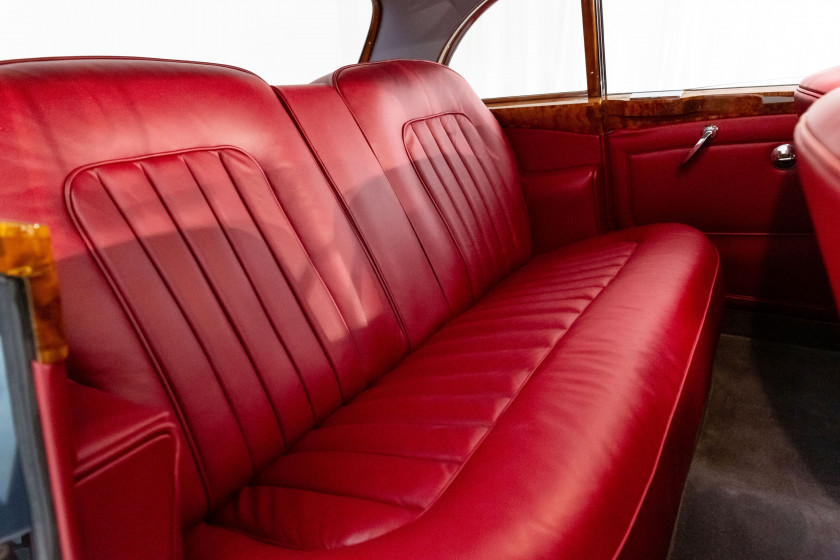 1960 Bentley Continental S2 Flying Spur par H.J. Mulliner