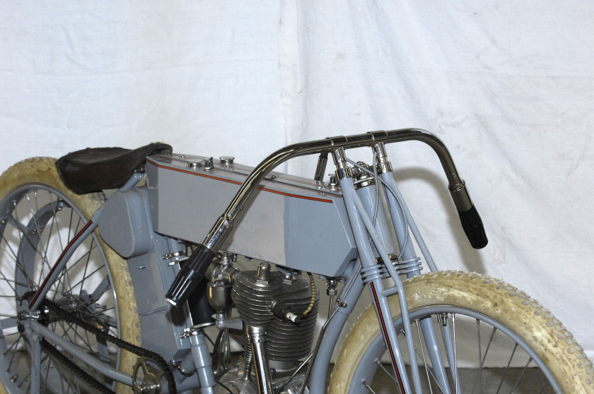 Harley Davidson monocylindre reconstruction  No reserve