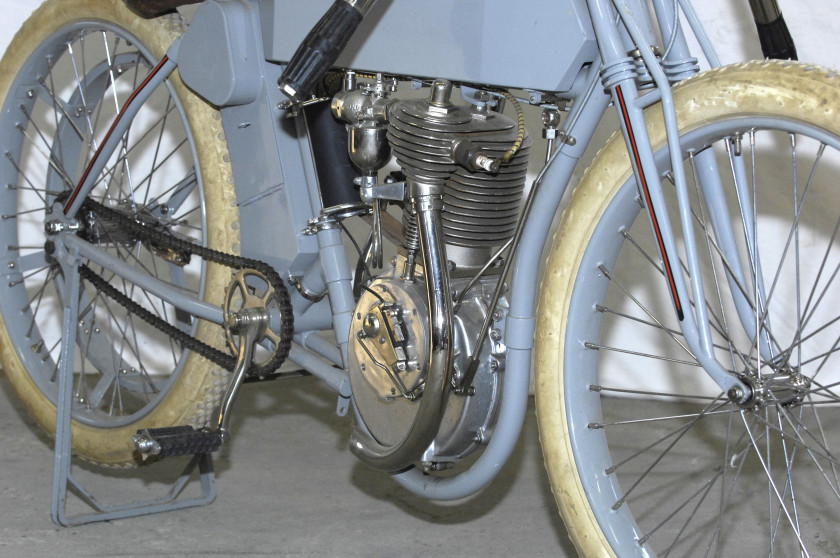 Harley Davidson monocylindre reconstruction  No reserve