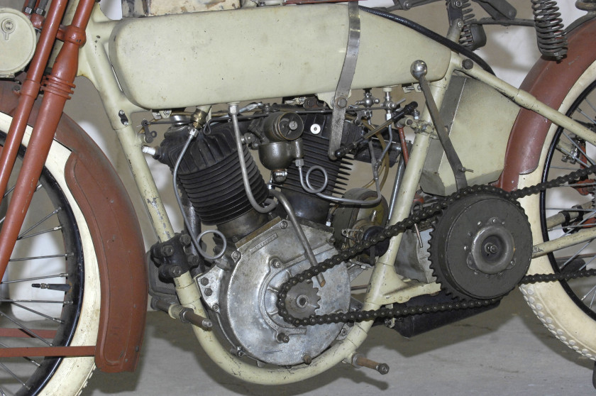 1918 Harley Davidson Type 18 attelée  No reserve