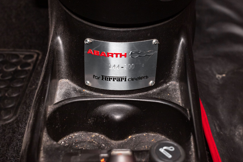 2009 Fiat 500 Abarth Ferrari Dealers Edition N° 144/200