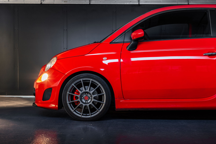 2009 Fiat 500 Abarth Ferrari Dealers Edition N° 144/200