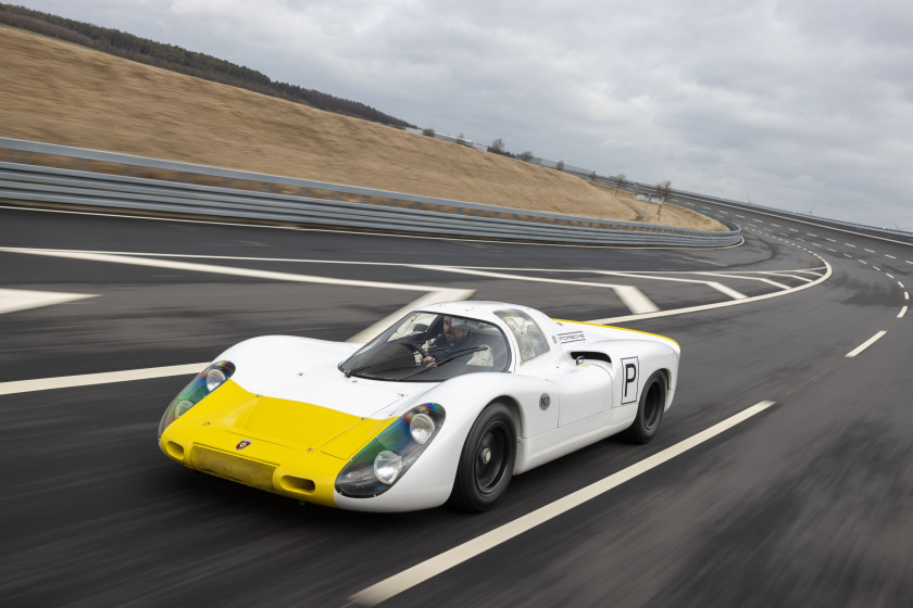 1968 Porsche 907 usine