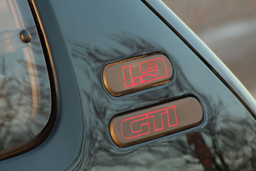 1991 Peugeot 205 GTI 1,9L  No reserve