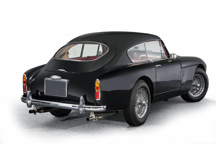 1959 Aston Martin DB Mk III Coupé par Tickford