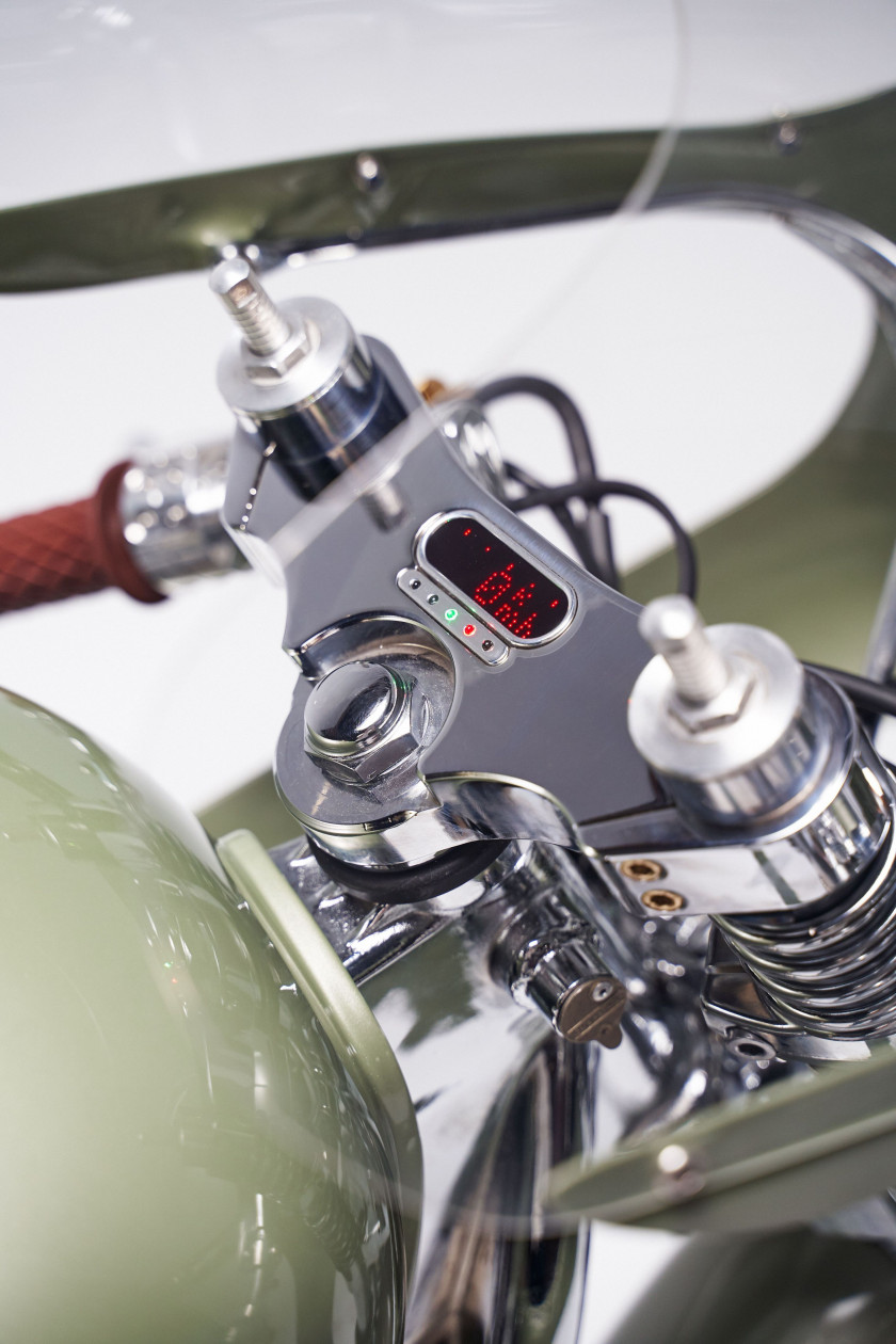 2006 Triumph Thruxton "Jade" par Tamarit  No reserve