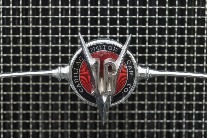 1930 Cadillac V16 Série 452 Roadster par Fleetwood  No reserve