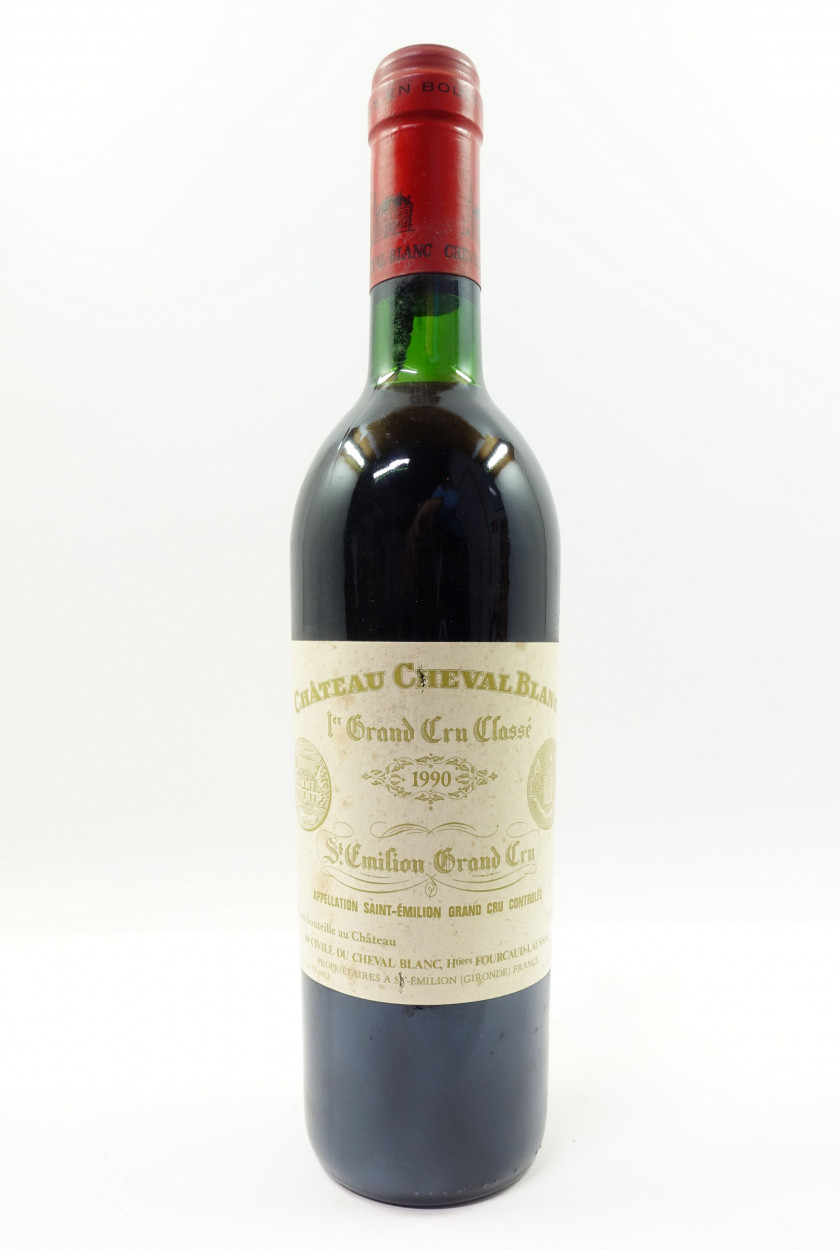 1 bouteille CHÂTEAU CHEVAL BLANC 1990 1er GCC (A) Saint Emilion (étiquette fanée