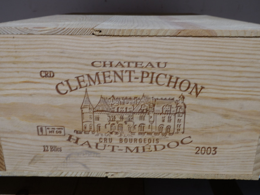 12 bouteilles CHÂTEAU CLEMENT PICHON 2003 Haut Médoc Caisse bois d'origine