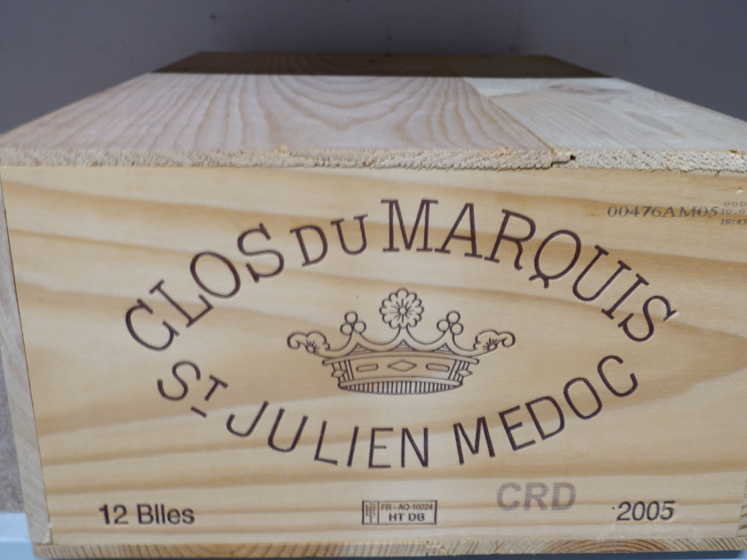 12 bouteilles CLOS DU MARQUIS 2005 Saint Julien Caisse bois d'origine