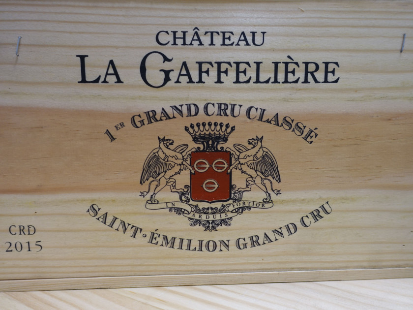 6 bouteilles CHÂTEAU LA GAFFELIERE 2015 1er GCC (B) Saint Emilion Caisse bois d'origine