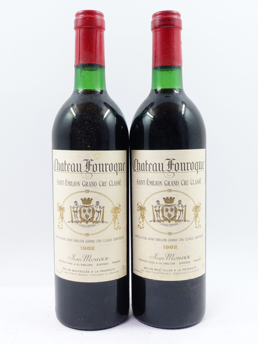 12 bouteilles CHÂTEAU FONROQUE 1982 GCC Saint Emilion (base goulot) Caisse bois d'origine