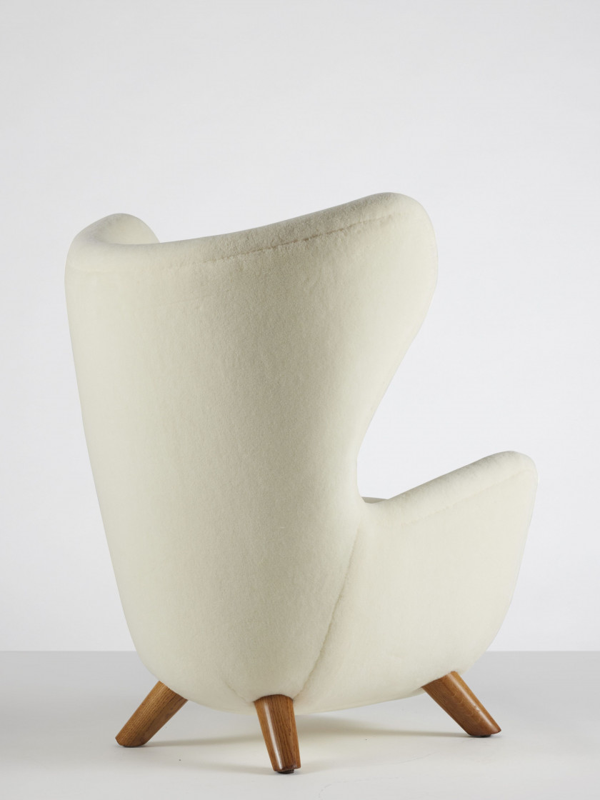 Jean ROYÈRE 1902-1981 Fauteuil « Eléphanteau » version haute - le modèle créé en 1939