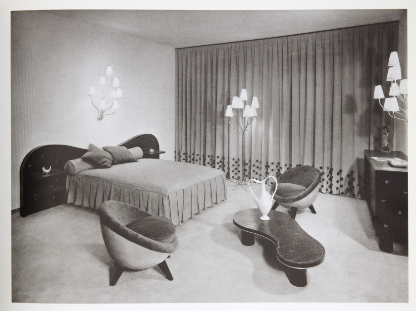 Jean ROYÈRE 1902-1981 Table basse « Flaque » - le modèle créé circa 1954