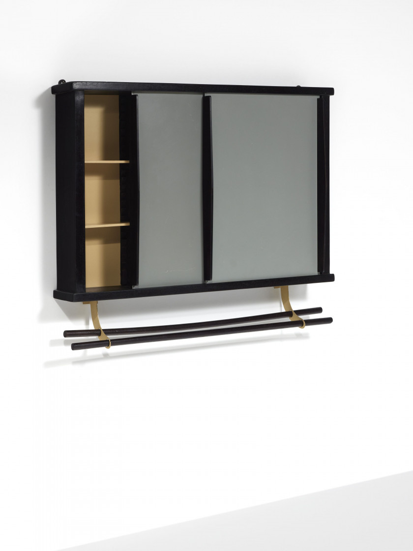 Charlotte PERRIAND 1903-1999 Armoire de salle de bain avec porte-serviettes « Air France Brazzaville » - 1952