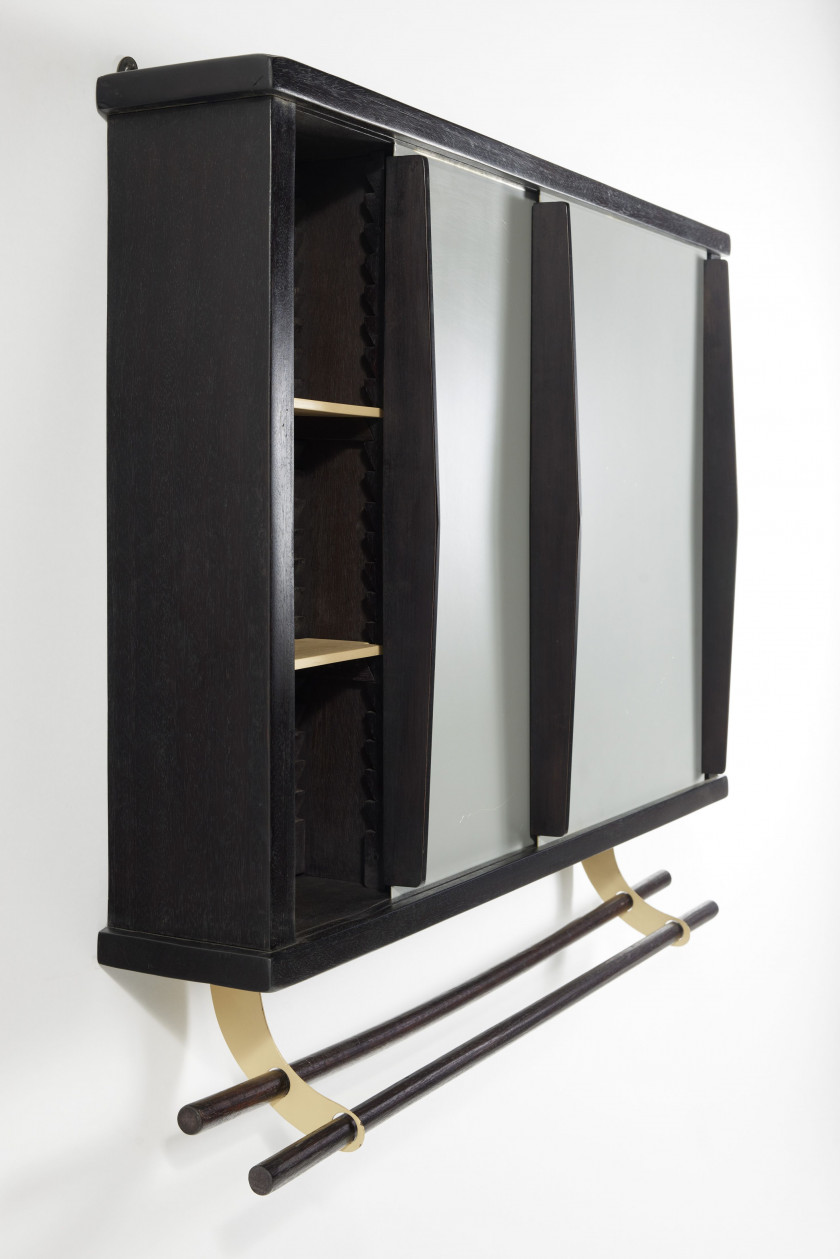 Charlotte PERRIAND 1903-1999 Armoire de salle de bain avec porte-serviettes « Air France Brazzaville » - 1952