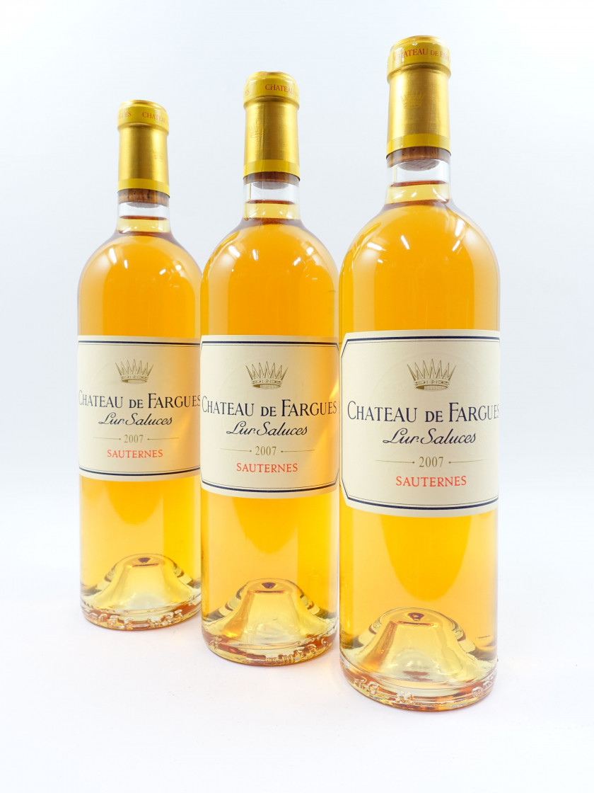 9 bouteilles CHÂTEAU DE FARGUES 2007 Sauternes