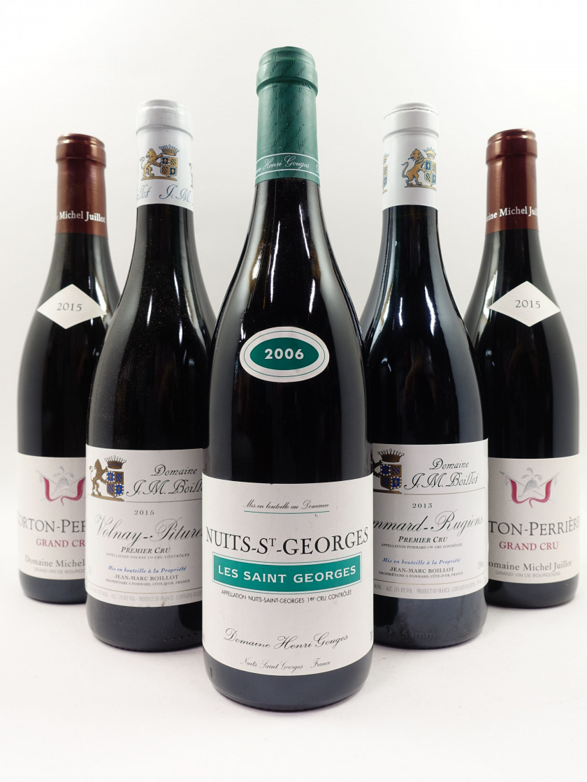 5 bouteilles 1 bt : NUITS SAINT GEORGES 2006 1er cru les Saint Georges. Henri Gouges (étiquette léger tachée)