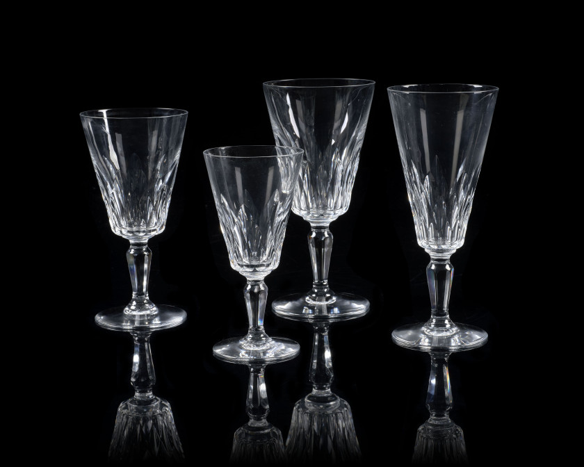 PARTIE DE SERVICE DE VERRES, TRAVAIL DE LA MAISON BACCARAT