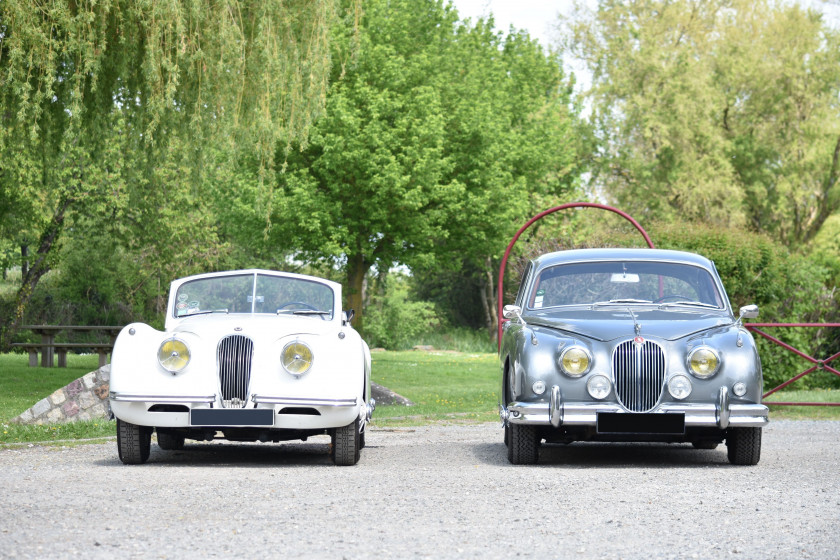 1954 Jaguar XK 120 DHC