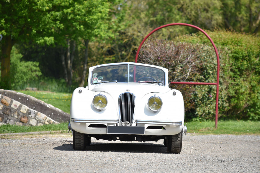 1954 Jaguar XK 120 DHC