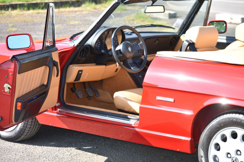 1990 Alfa Romeo Spider 2.0L  No reserve