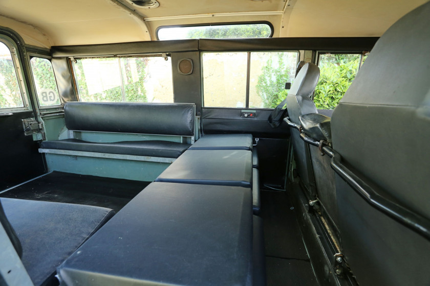 1970 Land Rover 109 Série IIA  No reserve