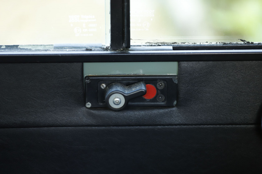 1970 Land Rover 109 Série IIA  No reserve