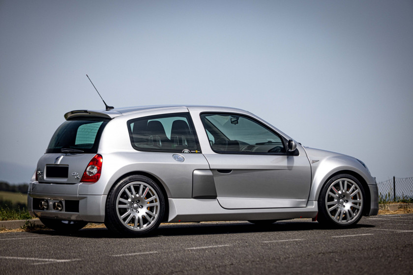 2003 Renault Clio V6 Phase II