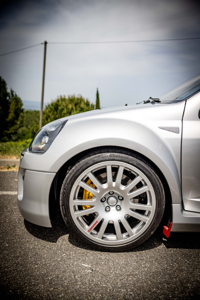 2003 Renault Clio V6 Phase II