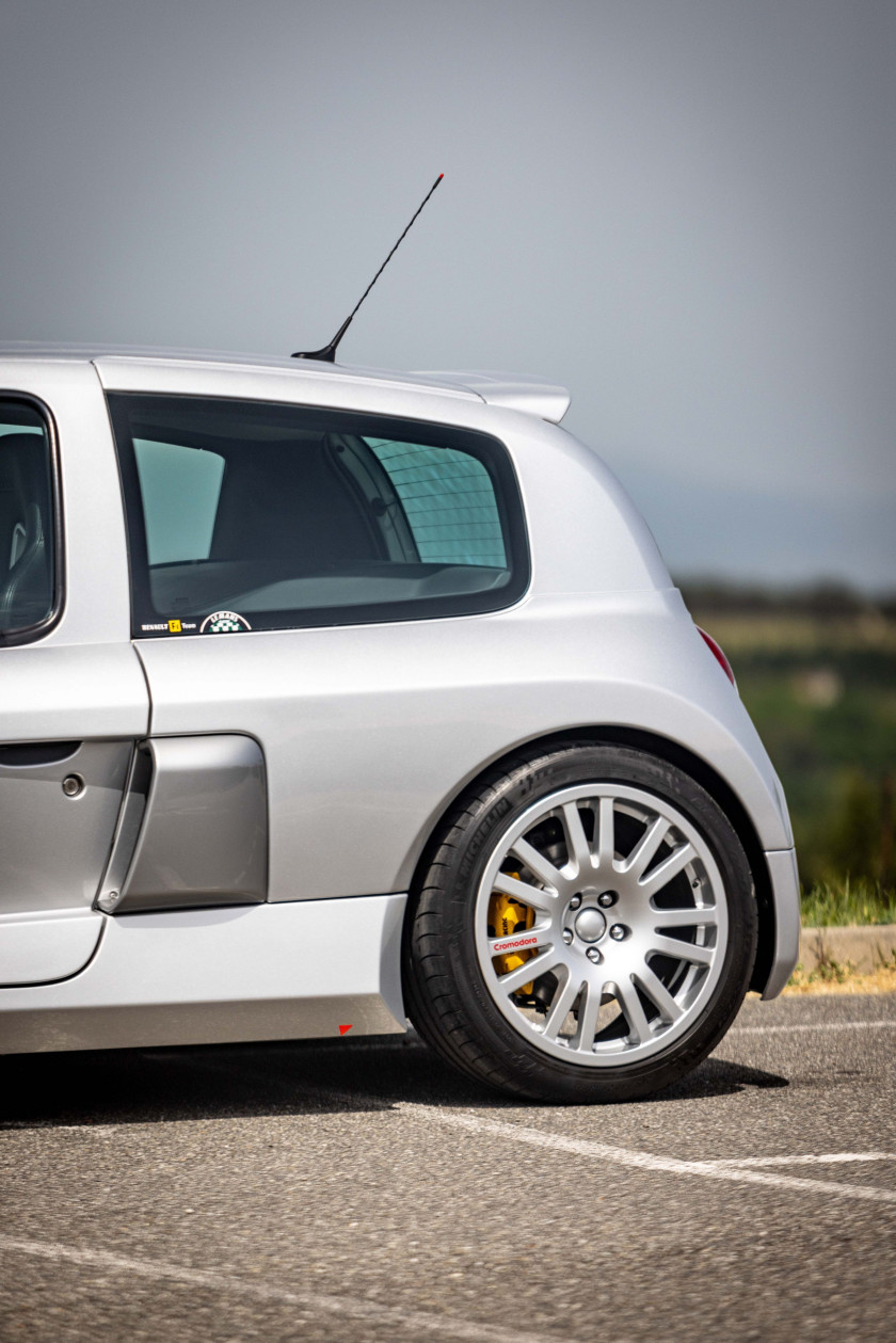 2003 Renault Clio V6 Phase II